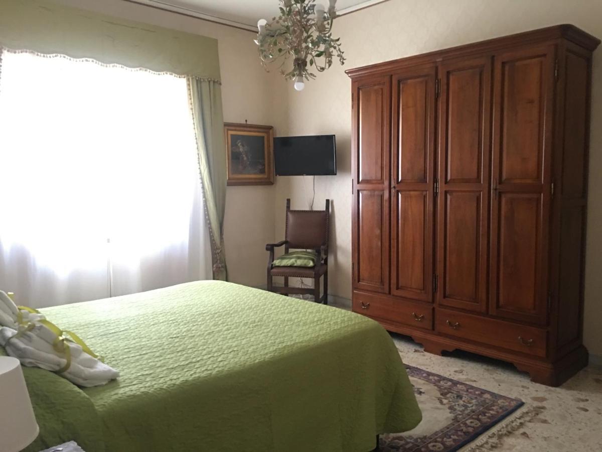 Dimora Montpellier Salerno Exterior foto